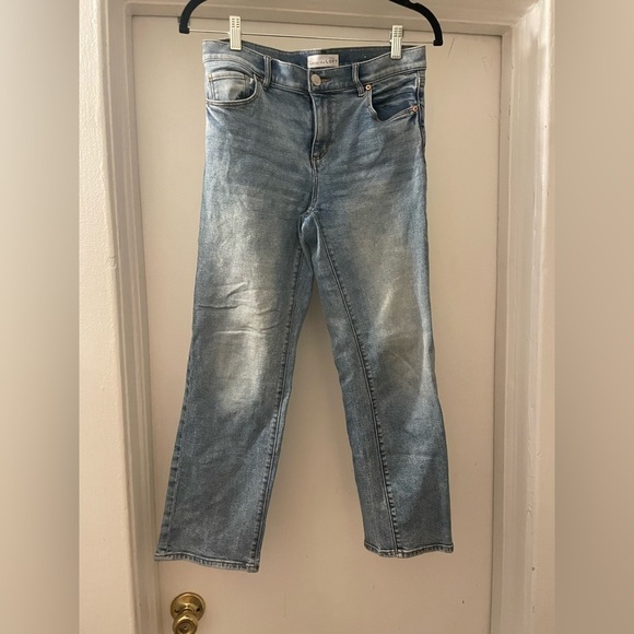 LOFT straight leg light wash  cropped jeans size 27/4 - Picture 1 of 9